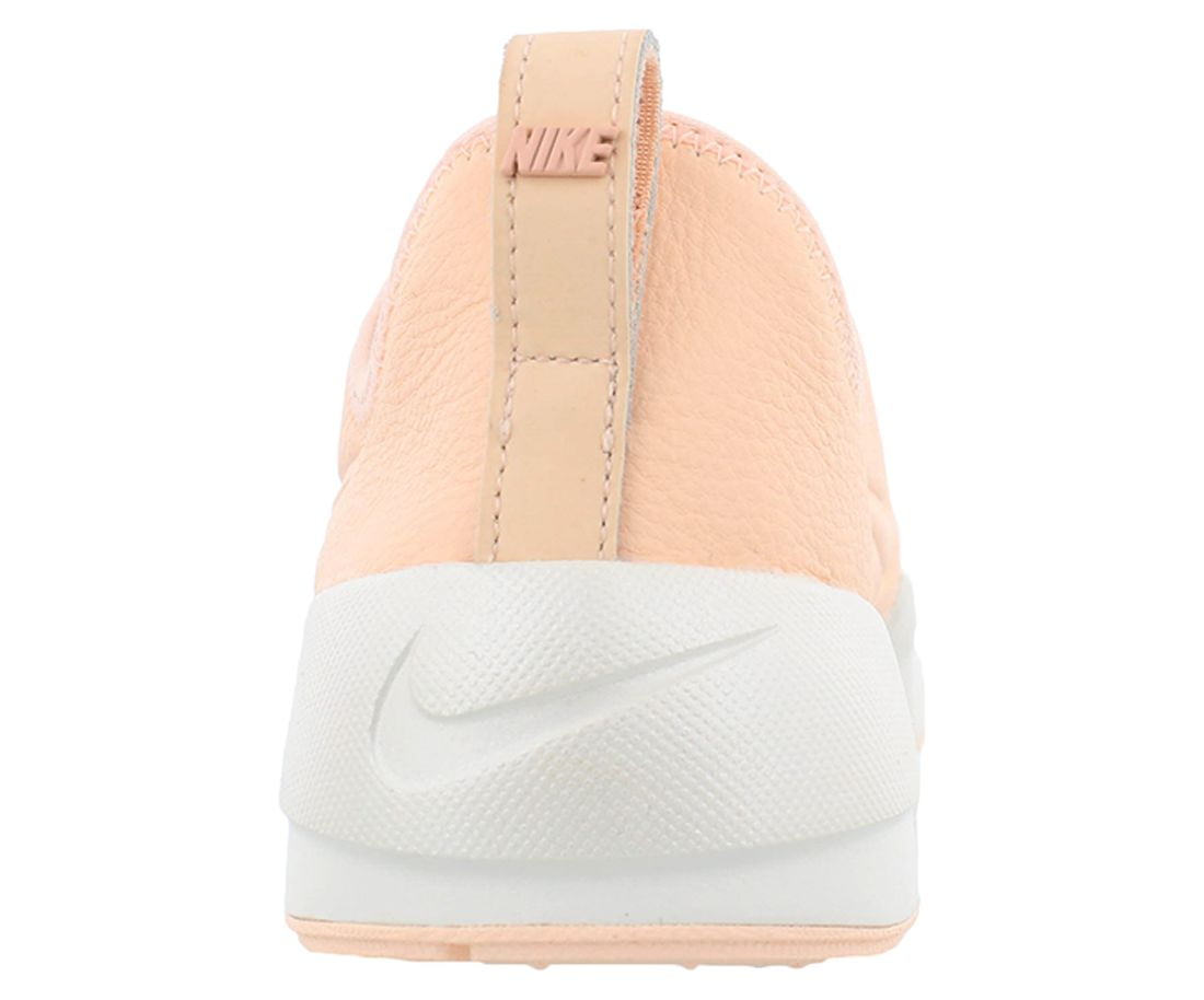 nike women ashin