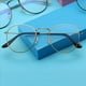 thumbnail image 3 of 2X Gafas de de Impresión de Metal Redondo Grande Unisexo Gafas Decorativas Lentes Claras Ligeras Gafas Retro para Hombre Mujer Oroy Negro, 3 of 3