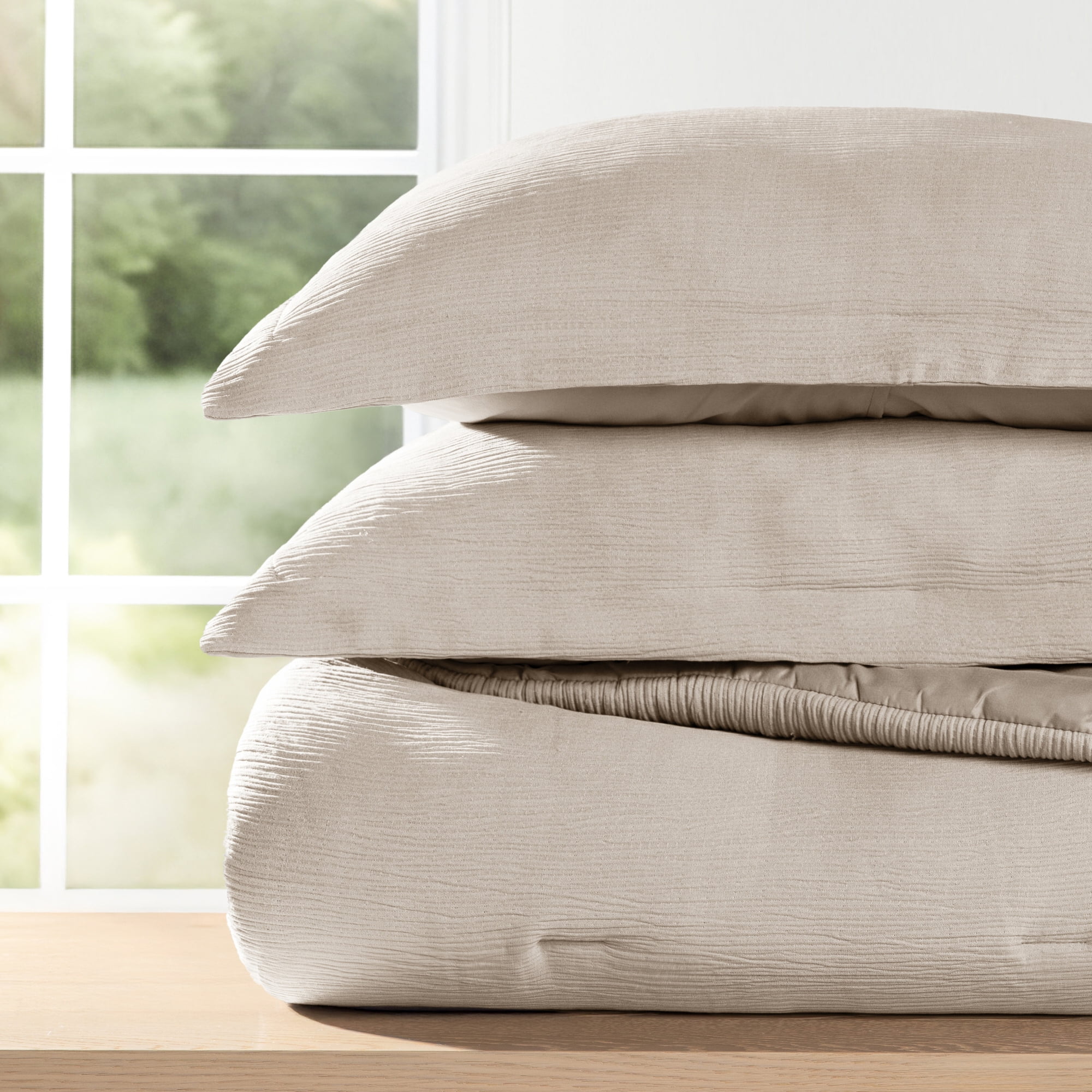 Noble Linens 3 Piece Cloud Gauze Textured All Season Down-Alternative Comforter Set, Tan, King/Cal-King