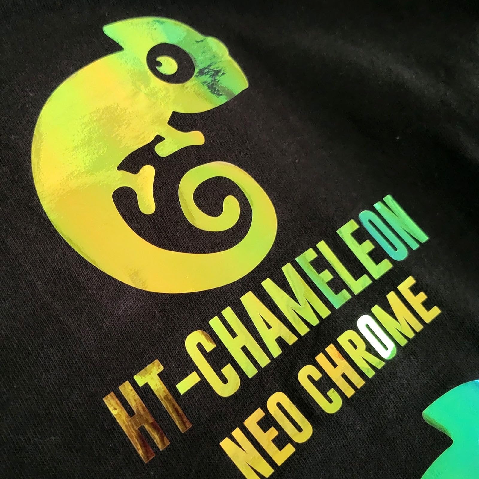 HTV4U Chameleon Gradient Heat Transfer Vinyl Chamleon Orange, 20" x 10 Yards - Dynamic Gleaming Shifting Colors to Craft, Heat Press, Transfer, Iron on Vinyl for Custom Shirts and Garments