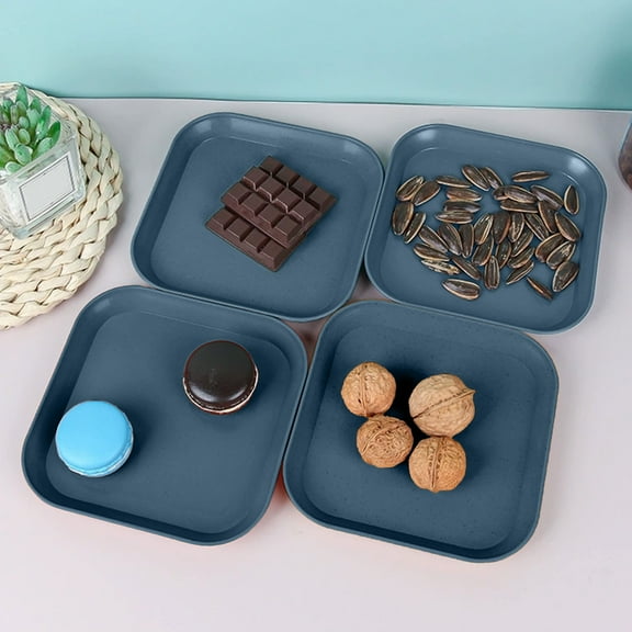 qILAKOG 2 Pcs Plastic Small Square Plates, Reusable Multi Purpose Anti Slip Square Trays, Suitable for Holding Nuts and Snacks in Cafeterias and Home Kitchens