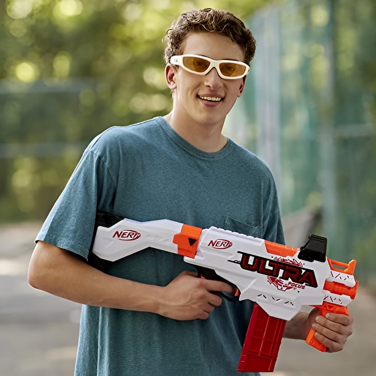 Nerf Ultra Focus AA Battery Blaster with 10 Dart Clip for 8+