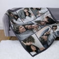 thumbnail image 3 of Manta fotográfica de forro polar sherpa personalizada ICELIETE para parejas, 3 of 6