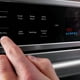 thumbnail image 4 of Horno de pared combinado con microondas 30" con Air Fry y canasta incluida MOEC6030LZ, 4 of 5