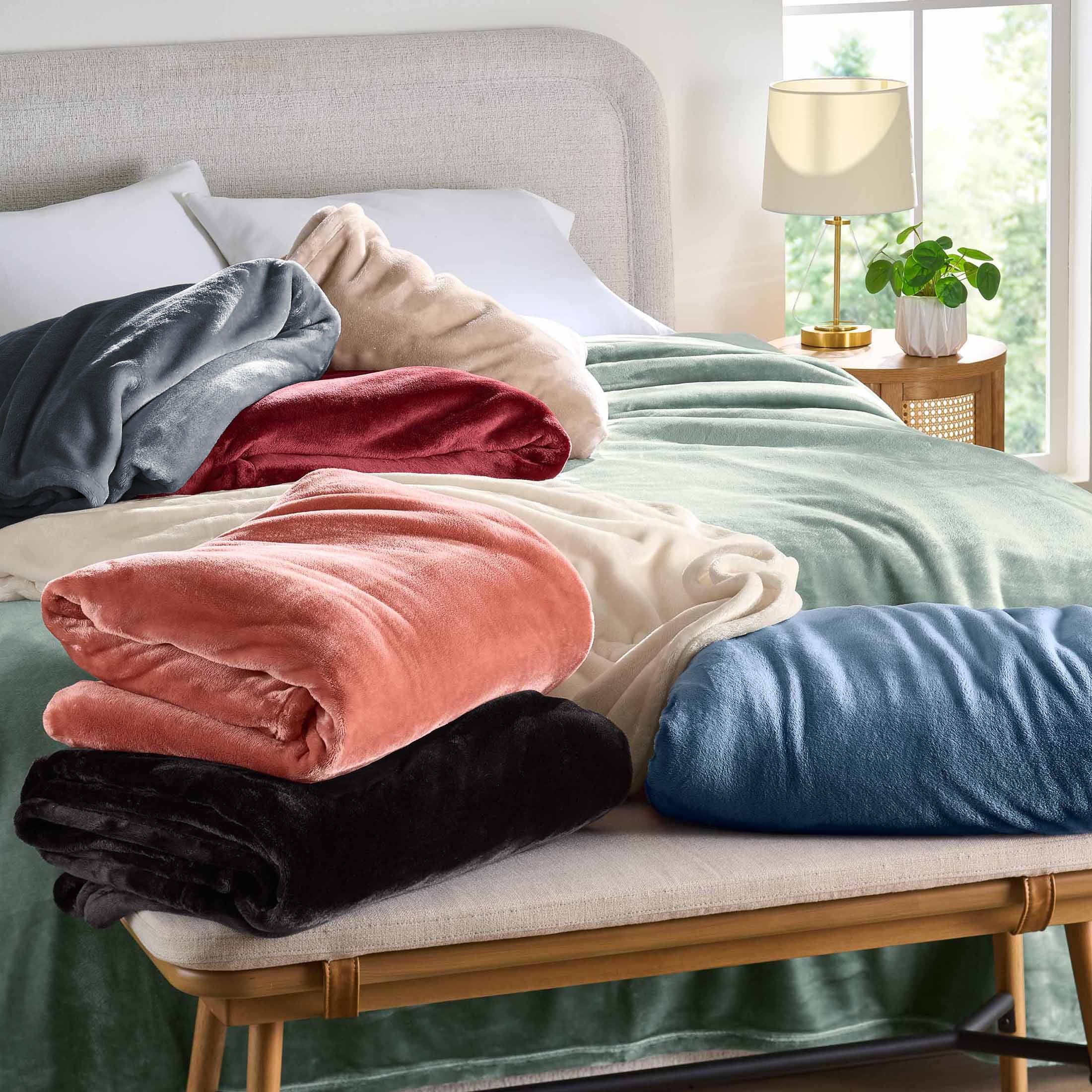 Better Homes & Gardens Luxury Velvet Plush Blanket, Dark Grey, Full/Queen, Adult/Teen