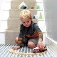 thumbnail image 2 of Juego de 3 abetos de madera Toy Tender Leaf Toys con forma de copa de abeto, 2 of 4