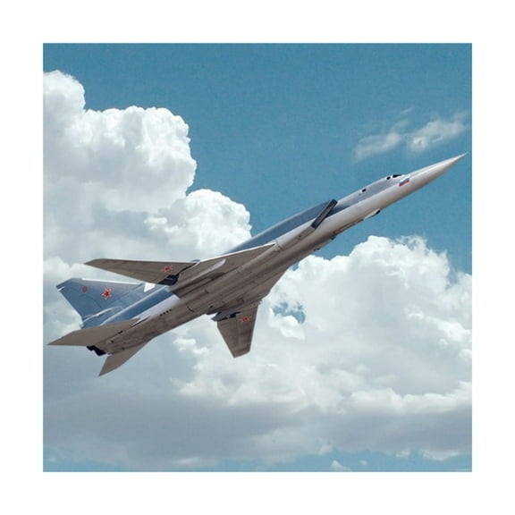 Academy 12636 Tupolev TU-22M3 'Backfire' C 1/144 Scale Plastic Model Kit
