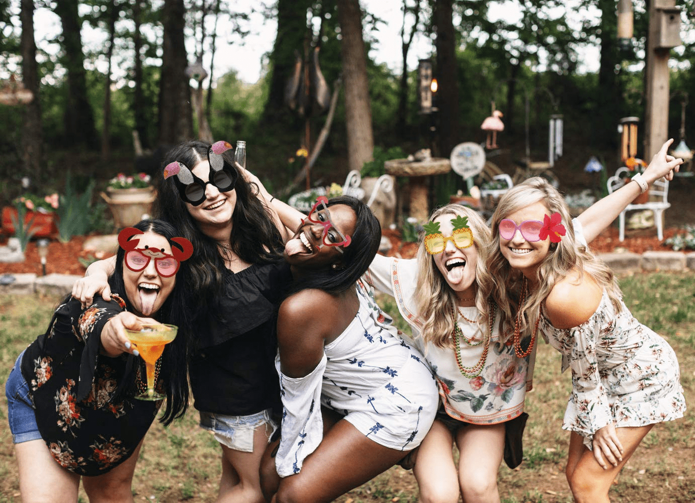 Luau Party Sunglasses - 9 Pairs Funny Hawaiian Glasses  display picture 1