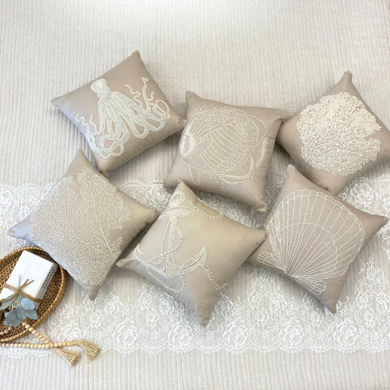 22x22 inch (55x55 cm) Throw Pillow Cover, Mocha Pillow case, Beaded Fish Sea Creatures Ocean Beach Pillow Cover, Cotton Linen Square Pillowcase, Floral Mediterranean - Butterfly Fish