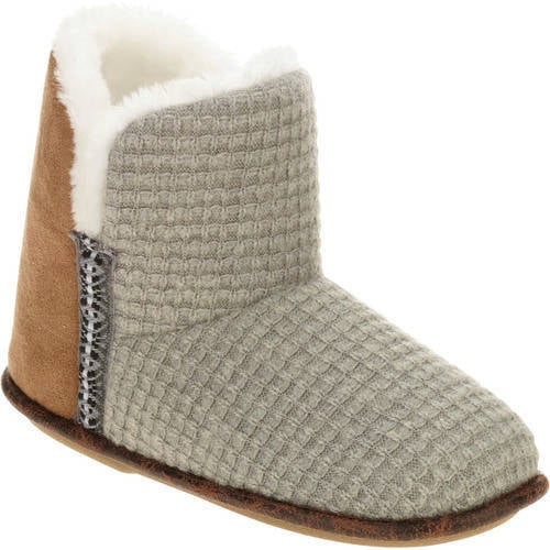 Cuddle Duds Women's Fur Line Bootie 