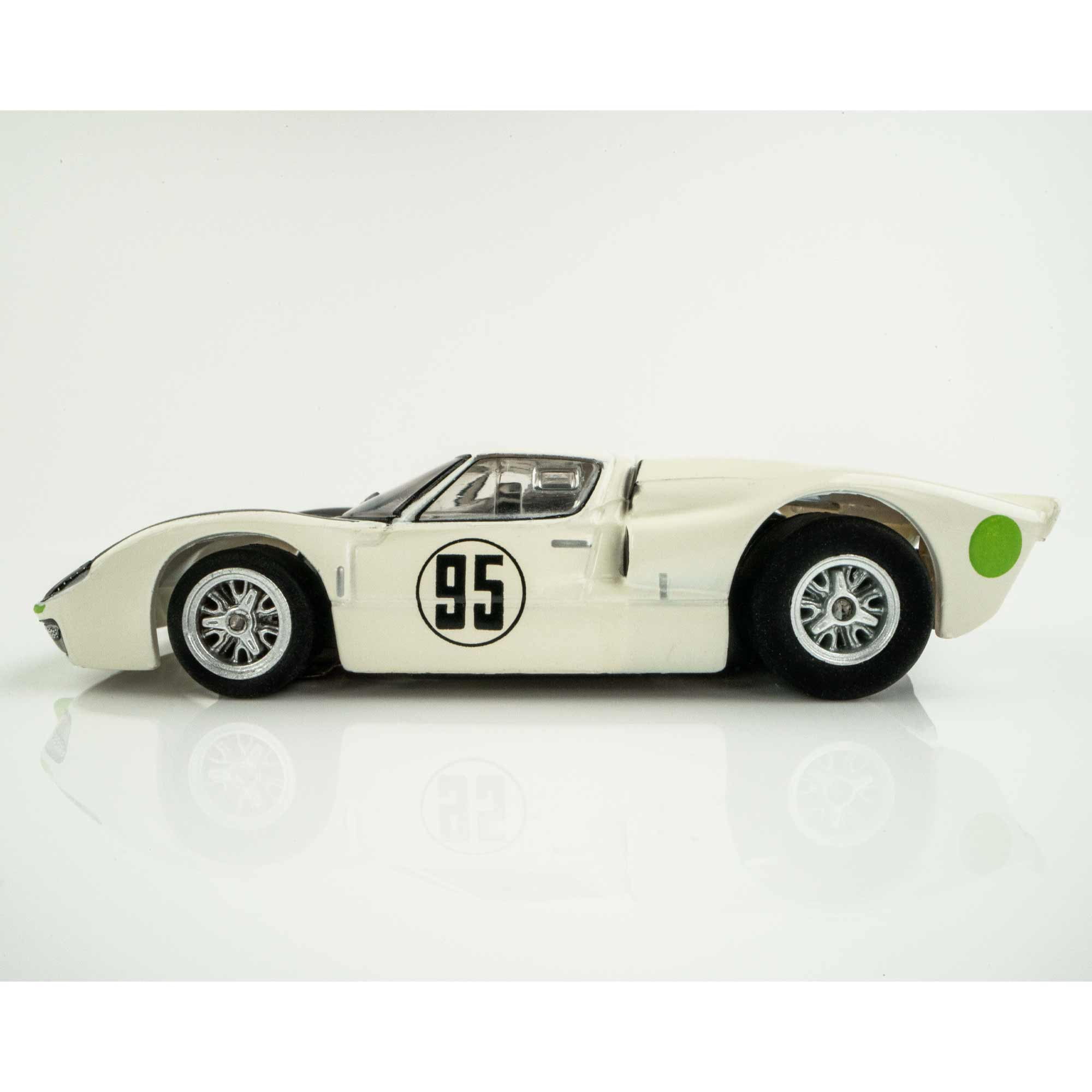 AFX Racemasters Ford GT40 Mark II No.95 Daytona HO Scale