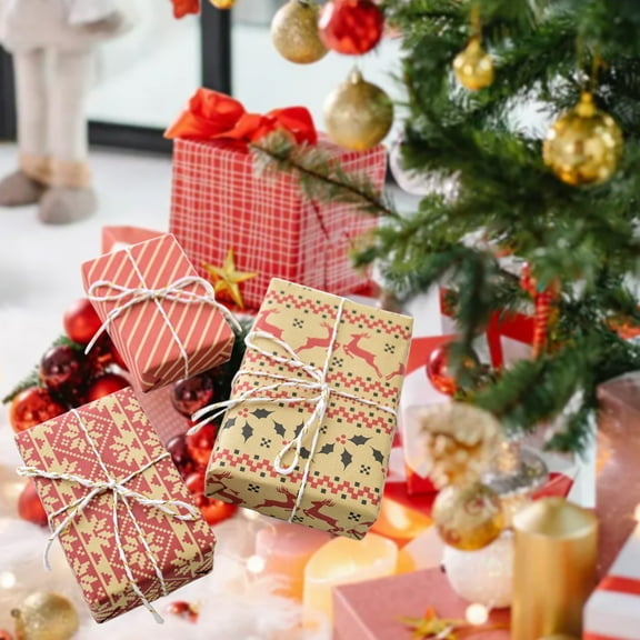 Konghyp 3Pcs Christmas Tree Mini Box Colorful Mini Foam Gift Boxes, Festive Decorations for Holiday Season, Perfect for Christmas Scenes, Great for Home and Office Decor