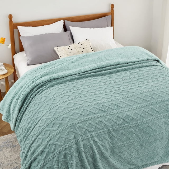 Manta Bedsure tamaño king, 274 x 229 cm de grosor, color salvia cálido