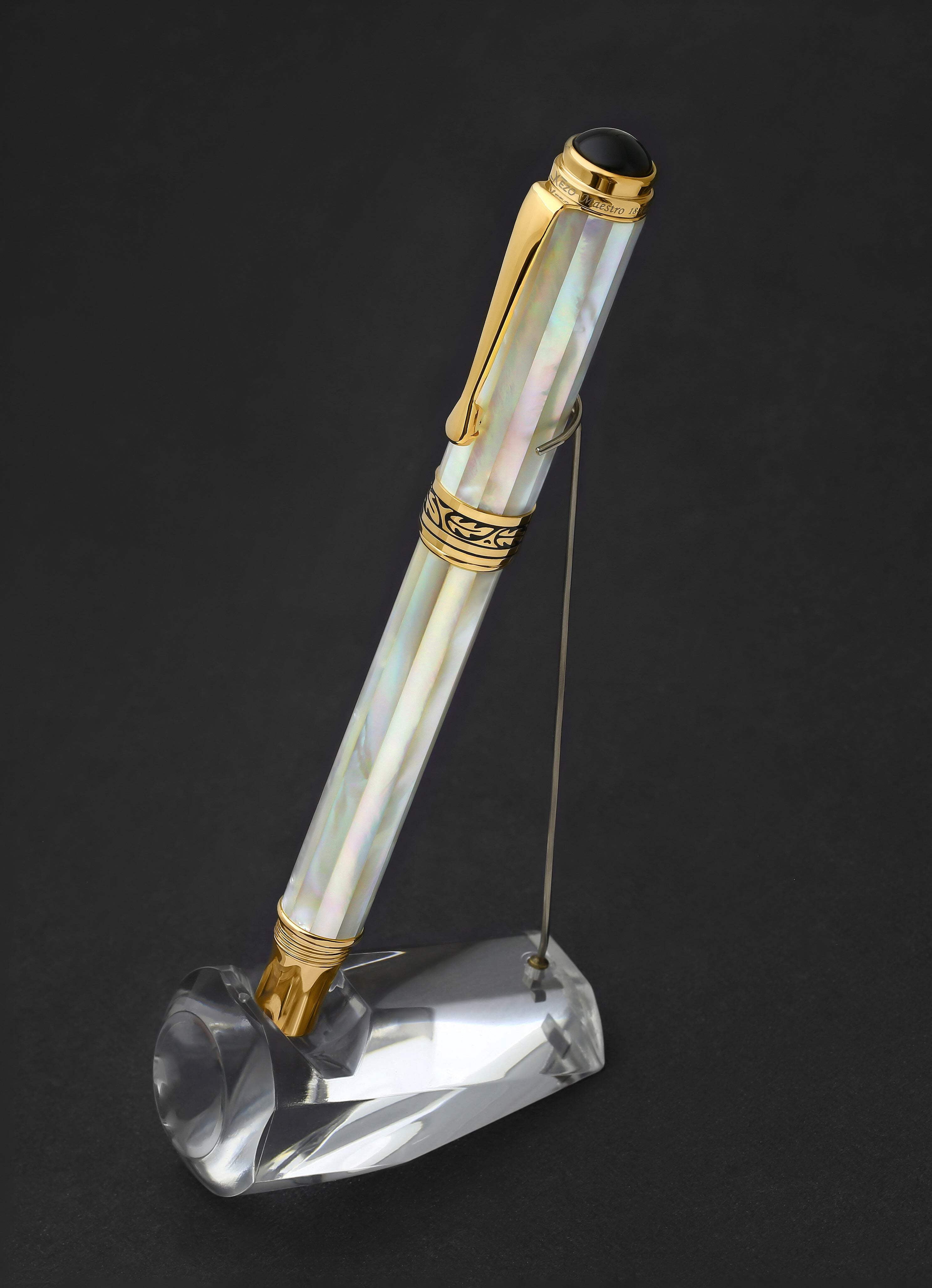 Xezo Xezo Maestro® 18K Gold Plated Rollerball Pen - Oceanic White Mother of Pearl
