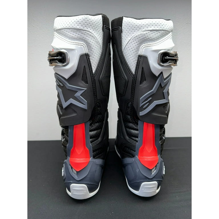 2010520-1213-8 Alpinestars Tech 10 Supervented Boots Black
