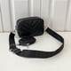 thumbnail image 5 of Bolsa Acolchada Messenger Almacenable Mujer Almohada para Trabajo Vacaciones Negro, 5 of 9