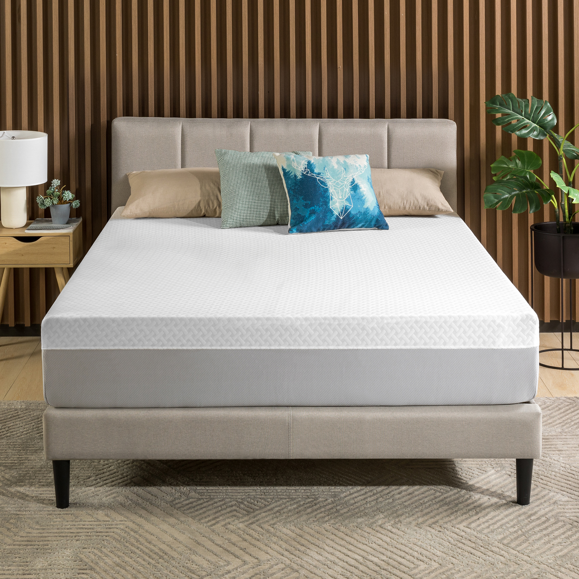 Zinus Cooling Airflow 10" Hybrid Mattress in a Box, Adult, Queen