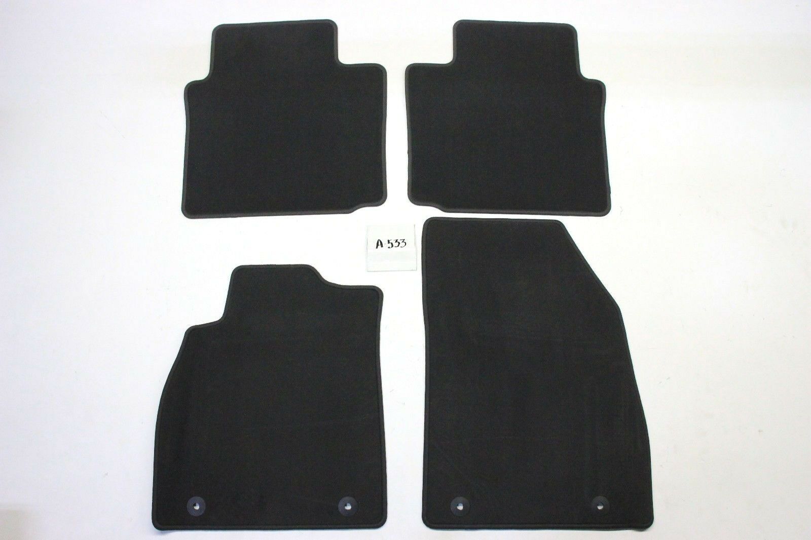 fits 2013up cadillac xts floor mats ebony with crest 2pc