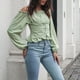 thumbnail image 4 of Camisa de color puro, camisa de mujer con hombros descubiertos y mangas abullonadas largas, blusa de manga larga con hombros descubiertos, diseño aerodinámico, 4 of 7