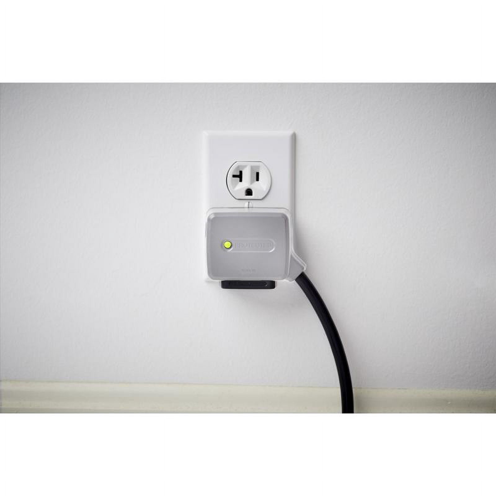 Charg 3010117 10 ft. 1000 J 7 Outlets Power Strip with USB Ports, White