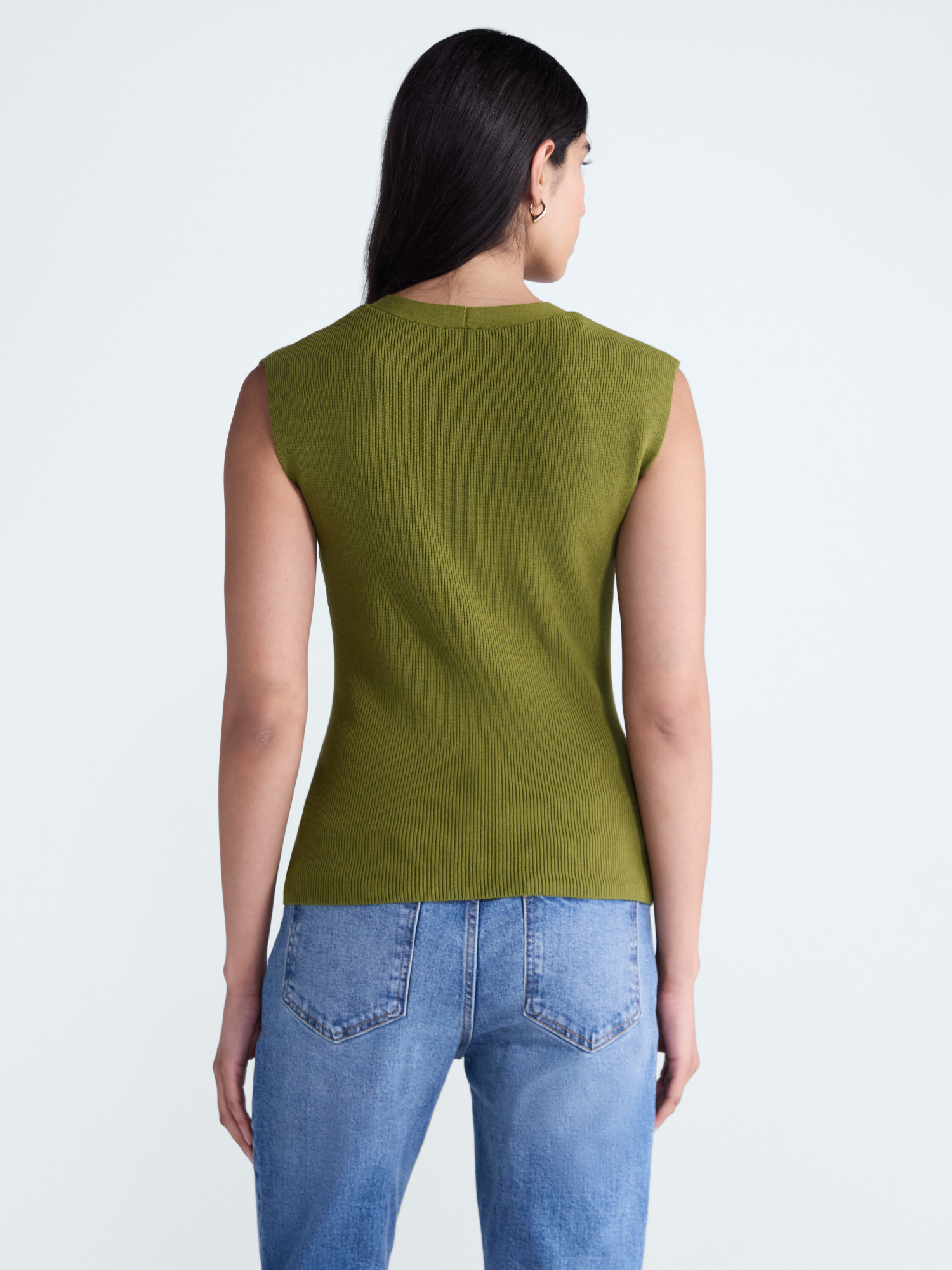 Scoop Women's V-Neck Sleeveless Cardigan Sweater photo 3