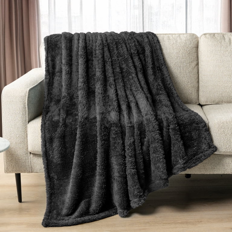 Pavilia Sherpa Throw Blanket, Black 50x60 photo 3