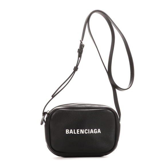 Pre-Owned Balenciaga Black XS Everyday Camera Bag Shoulder Bag Calfskin Leather