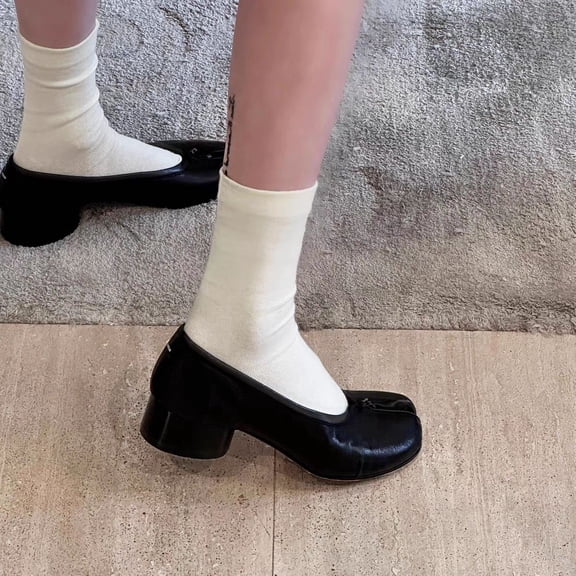 2026 Genuine Leather Niche Chunky Heel Slip-On Women's Shoes, Pig's Hoof Shoes, Horseshoe Split-Toe Shoes, Mary Jane Shoes