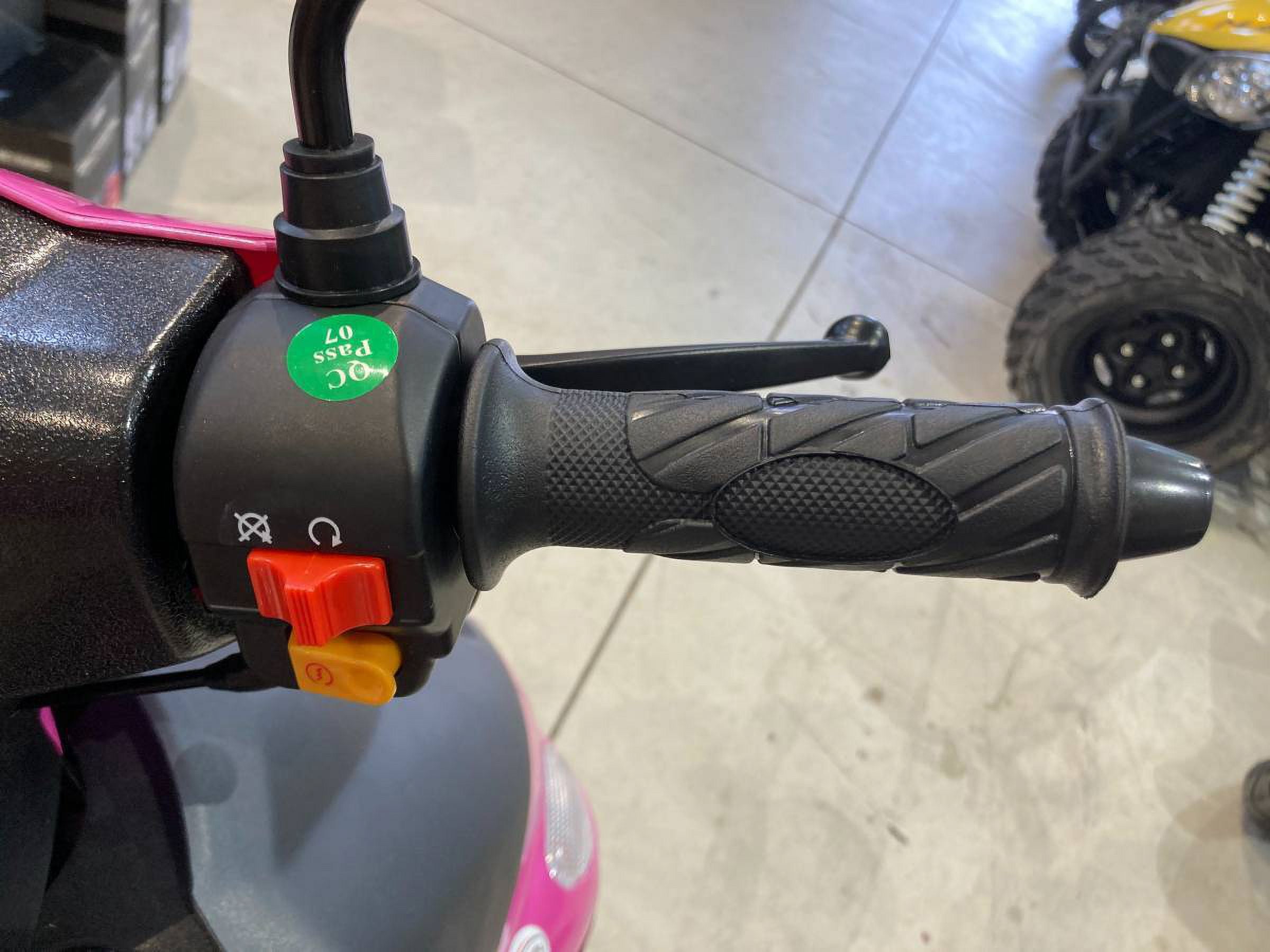 HHH Brand New Upgraded 49cc/ 50cc Gas Fully Automatic Scooter Moped MP50-02 with Matching Trunk - Sporty Pink