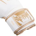 thumbnail image 3 of Guantes de Boxeo Venum Giant 3.0 Cuero Nappa Blanco/Oro, 3 of 4