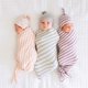 thumbnail image 2 of Paquete de 3 mantas para envolver a bebés, juego de pañales para recién nacidos, muselina para recibir bebés, niños y niñas, paño para dormir con gorro de 0 a 3 meses, 2 of 5