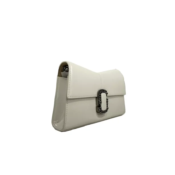 ★追跡&関税込【MARC JACOBS】The St.Marc Chain Wallet Marc Jacobs The St. Marc Chain Wallet | Saks Fifth Avenue