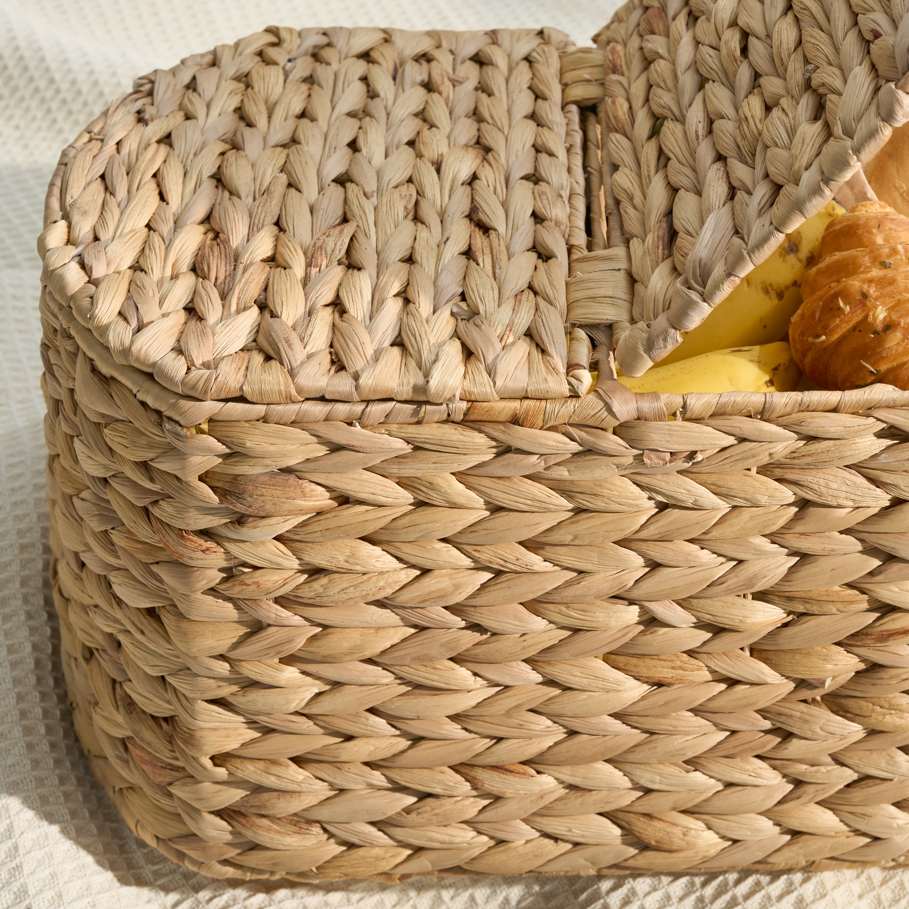 Abbot Water Hyacinth Woven Brown Oval Kitchen and Picnic Basket