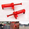 thumbnail image 2 of Tom tool LXQ 3.5-4.7 Inch Brick Line Clips Line Runners Sold in Pairs,Red, 2 of 4
