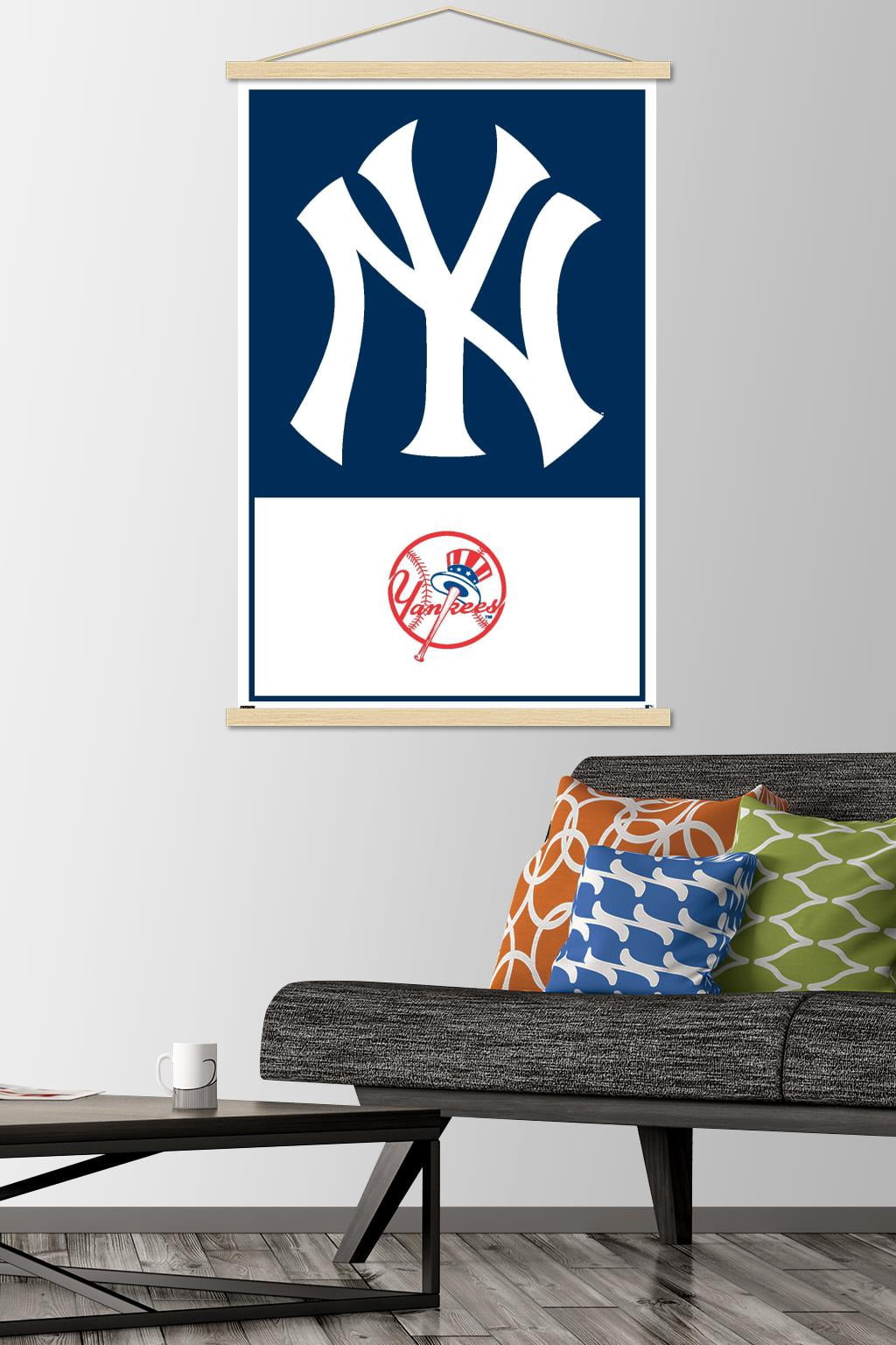 MLB New York Yankees - Logo 22 Wall Poster with Magnetic Frame, 22.375" x 34"