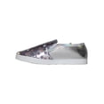 thumbnail image 3 of Zapato CASUAL COQUETA LEON NIÑA PLATA CON ESTRELLAS Polipiel 159751Z, 3 of 3