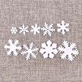 thumbnail image 4 of 100 piezas/lote de parches adhesivos de copos de nieve artificiales de fieltro de poliéster con apliques mixtos, parches no tejidos para manualidades de bricolaje, decoración navideña, 4 of 5