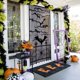 thumbnail image 2 of Cortinas para puerta con murciélagos y telarañas espeluznantes para Halloween con decoración para fiesta de Halloween en color negro, 2 of 8