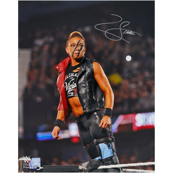 Zoey Stark WWE Autographed 16" x 20" Entrance Photograph - Fanatics Authentic Certified