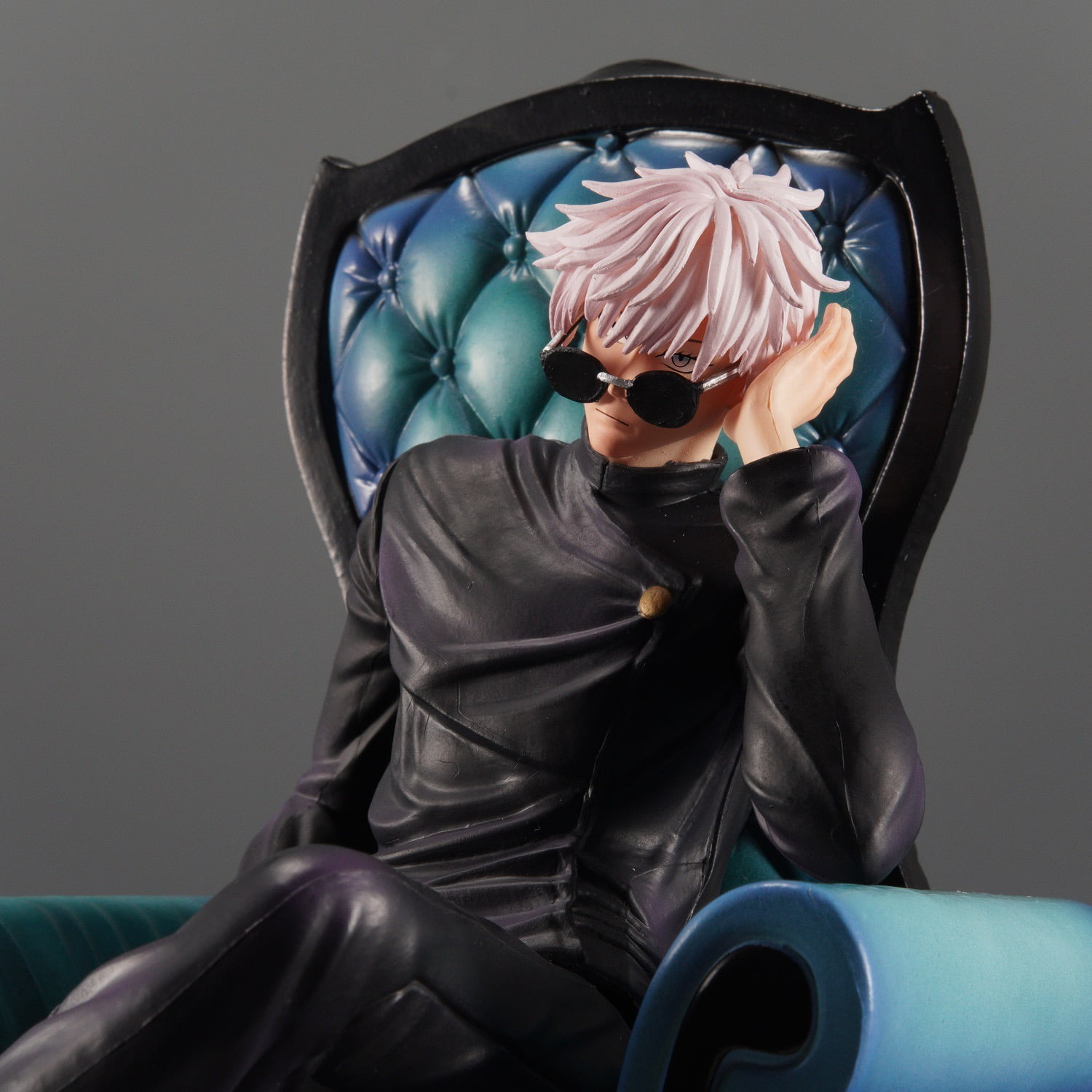 Geto Suguru Figure, Gojo Satoru‌‌ Figure, 2pc Sitting Sofa Action Figures 24cm/9.4inch Handmade PVC Characters Collectible Souvenirs for Anime Fans Gifts (b)