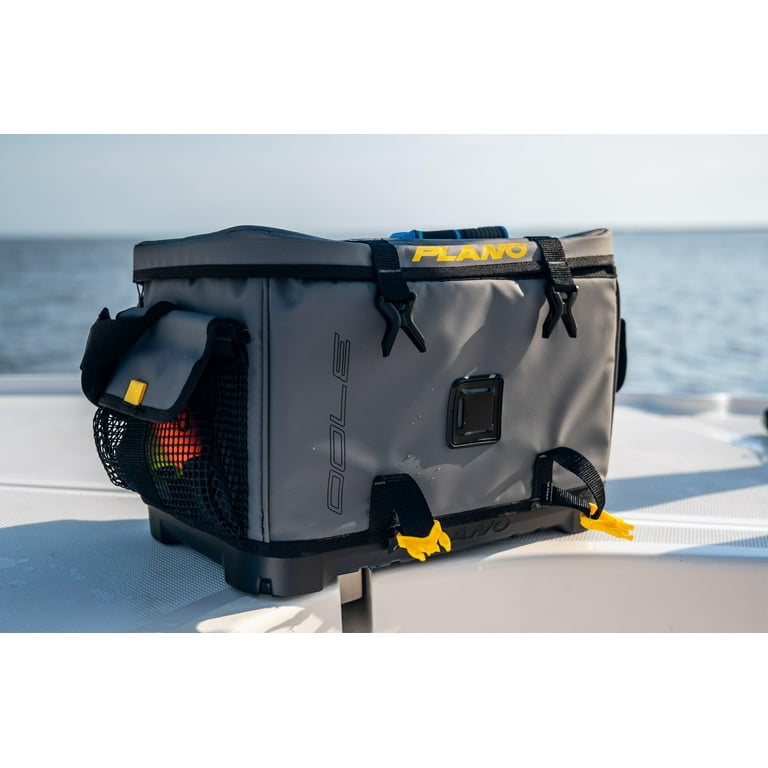 Plano Water-Resistant Z-Series 3700 Fishing Tackle Bag with