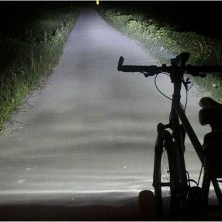 Phare Vélo Centitenk 3xT6 LED – 10000 Lumens, 4 Modes (haute/moyenne/basse/stroboscope), étanche, Montage Rapide, Alimentation USB (sans Batterie)