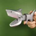 thumbnail image 2 of Clip manipulador telescópico con forma de tiburón y dinosaurio, juguete de descompresión creativa, regalo de cumpleaños para niños, 2 of 6