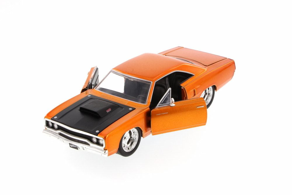 Dom's Plymouth Road Runner Fast and Furious Orange 1:55 Jada Toys 