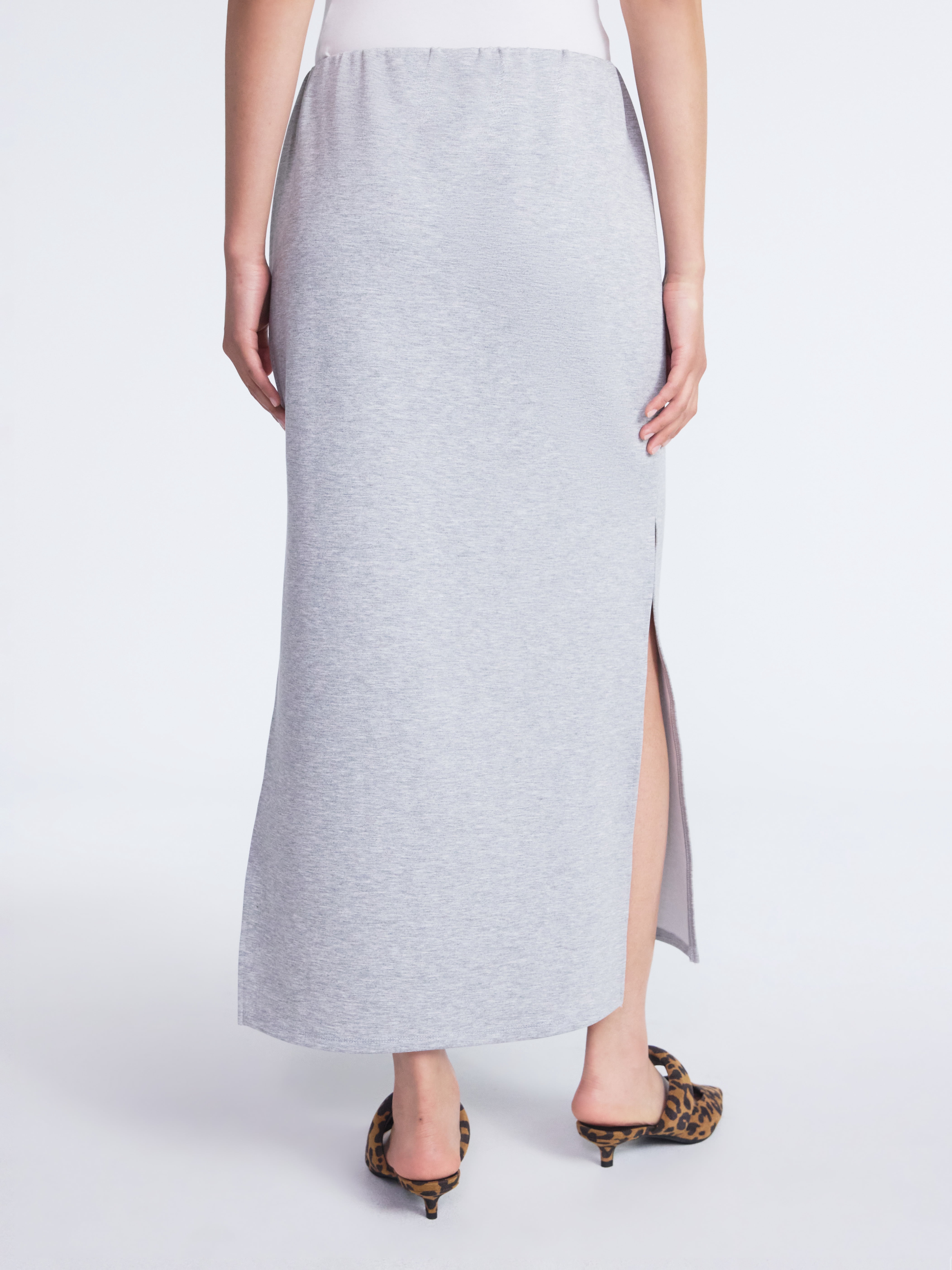 Scoop Women's and Women's Plus New Scubaknit Column Maxi Skirt, Sizes XS-4X