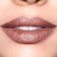thumbnail image 2 of Super Lustrous Lipstick tono Blushed, 2 of 4