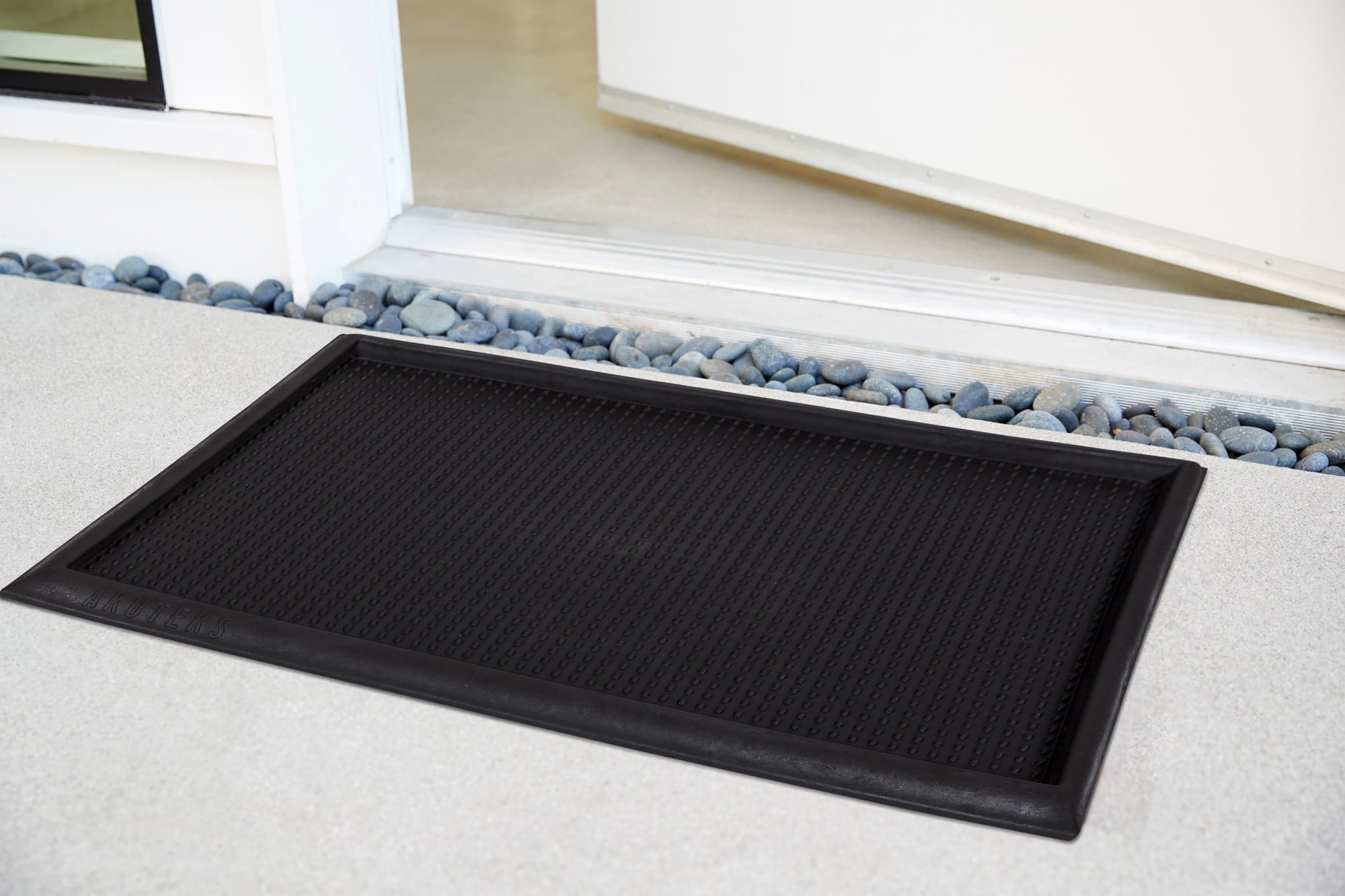 Ottomanson Multi-Purpose Indoor & Outdoor Waterproof Tray 30 x 15 Black