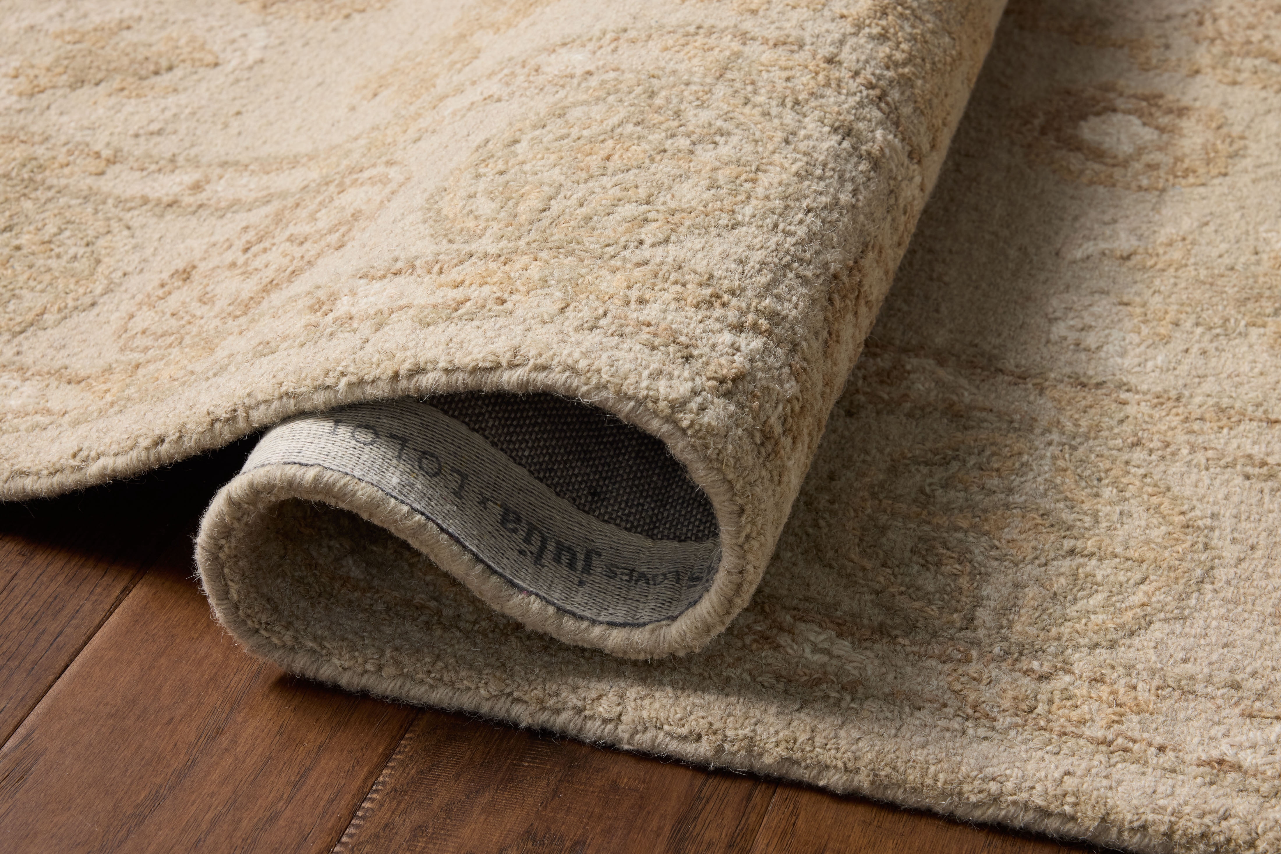 Chris Loves Julia x Loloi Dorothea Dove / Natural 18" x 18" Sample Rug