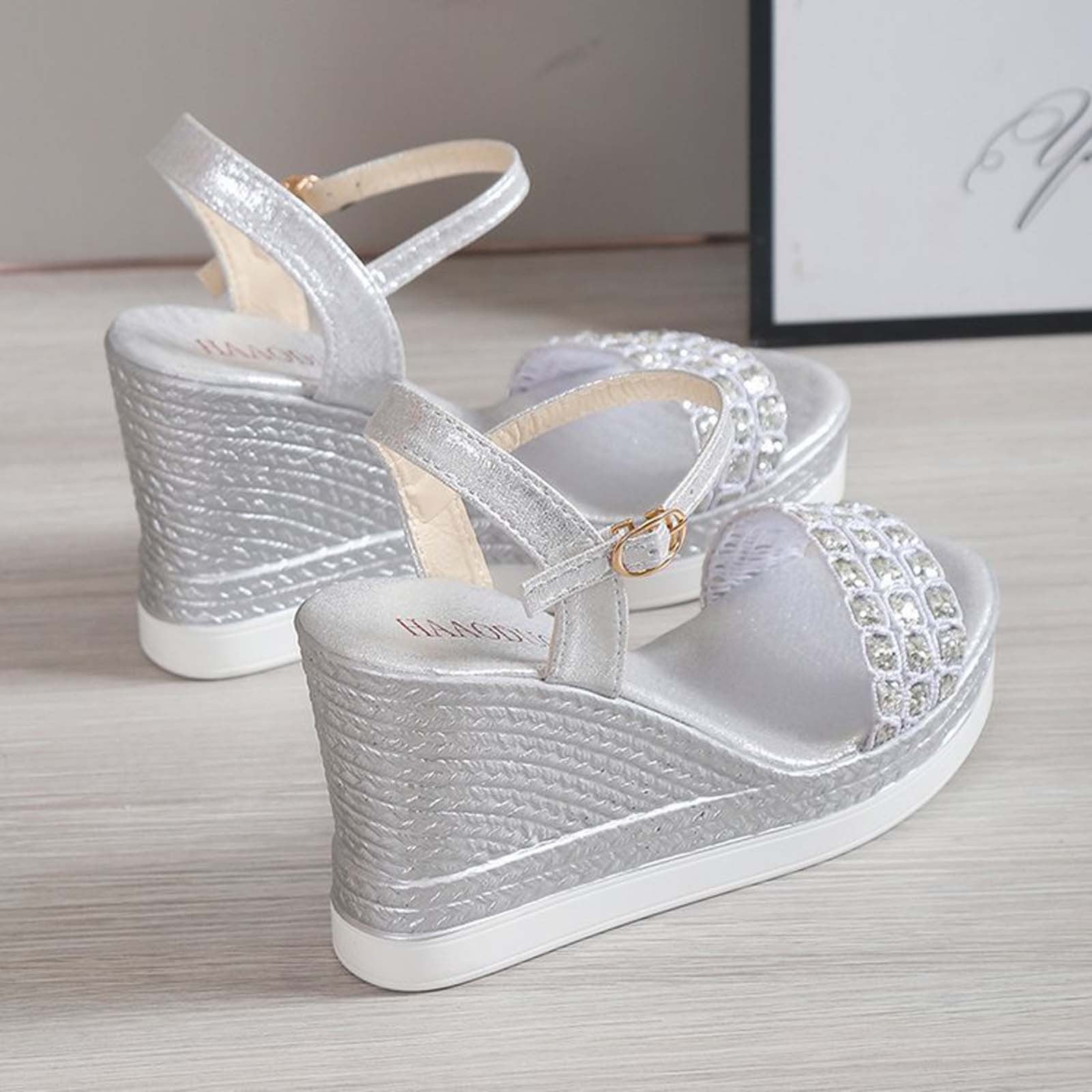 Aggregate more than 146 womens silver wedge sandals netgroup.edu.vn