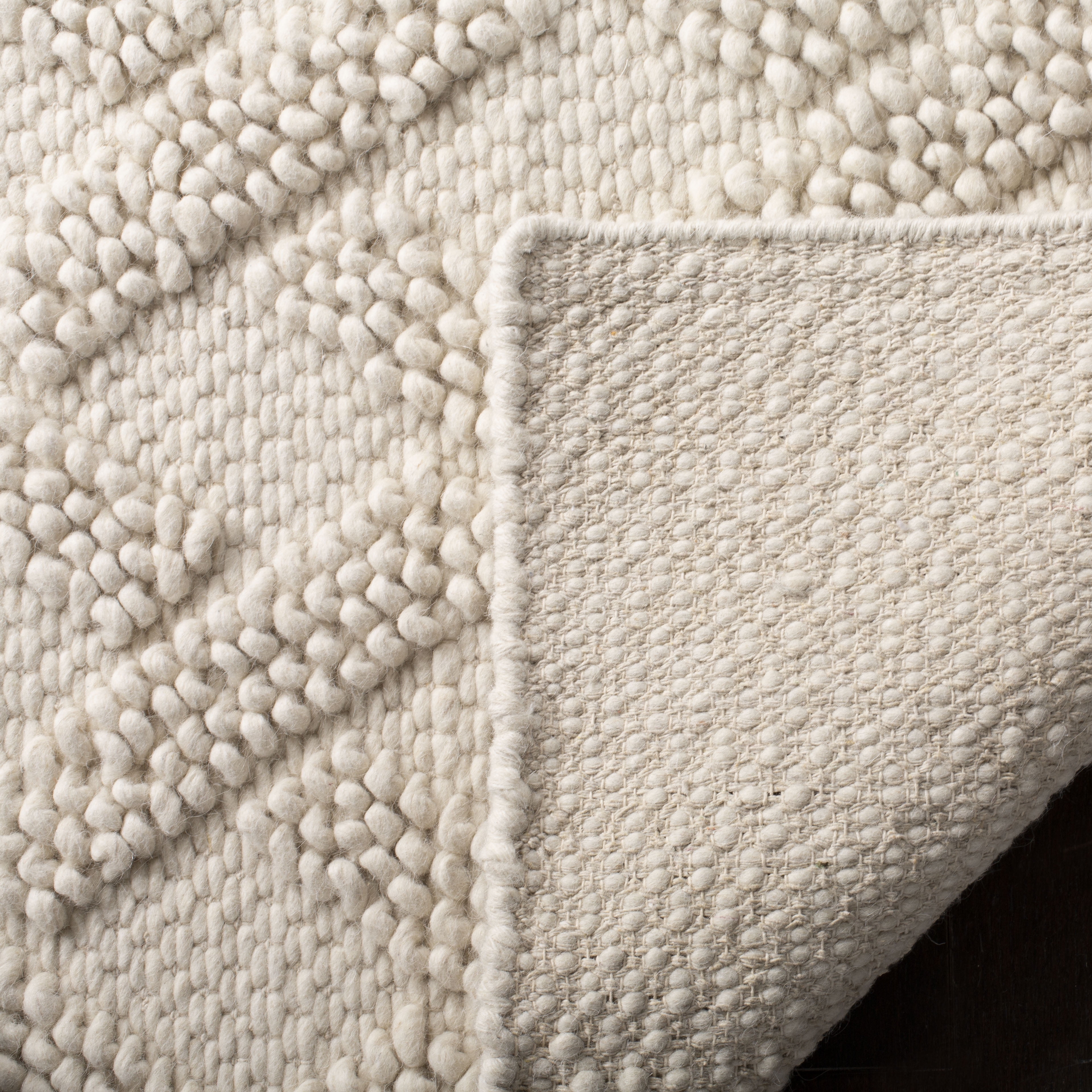 SAFAVIEH Natura Ashley Geometric Area Rug, Ivory/Beige, 9' x 12'